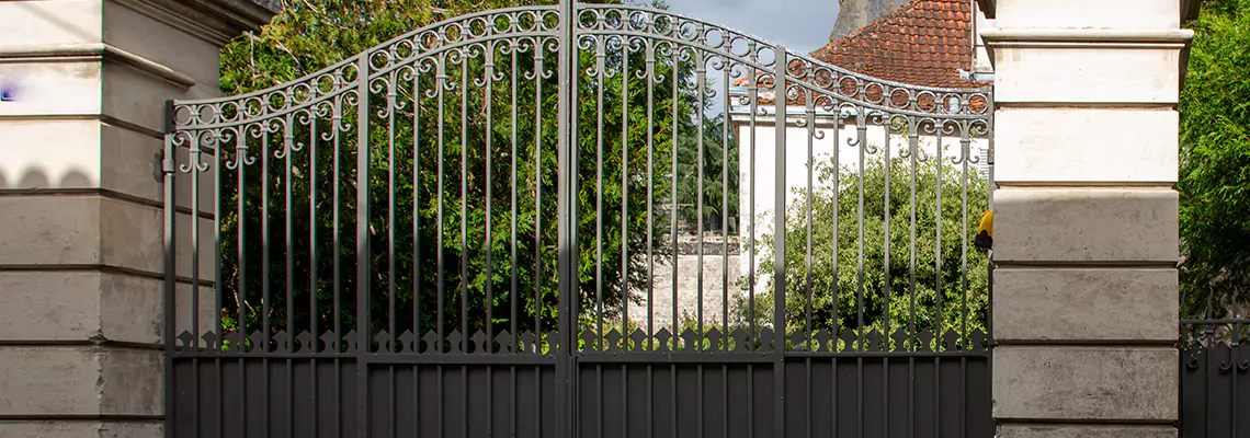 Wooden Swing Gate Repair in Daytona Beach, FL