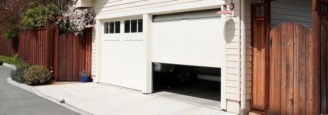 Garage Door Chain Won't Move in Daytona Beach, Florida